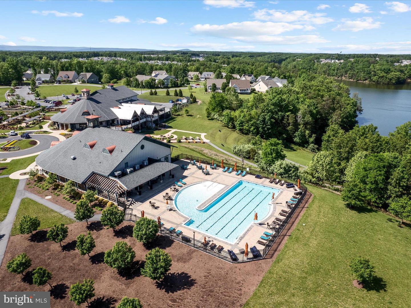 113 MALLARD DR, LAKE FREDERICK, Virginia 22630, 2 Bedrooms Bedrooms, ,2 BathroomsBathrooms,Residential,For sale,113 MALLARD DR,VAFV2037250 MLS # VAFV2037250