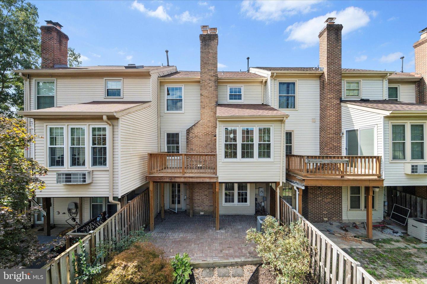 8444 MILLWOOD DR, SPRINGFIELD, Virginia 22152, 3 Bedrooms Bedrooms, 13 Rooms Rooms,2 BathroomsBathrooms,Residential,For sale,8444 MILLWOOD DR,VAFX2273074 MLS # VAFX2273074