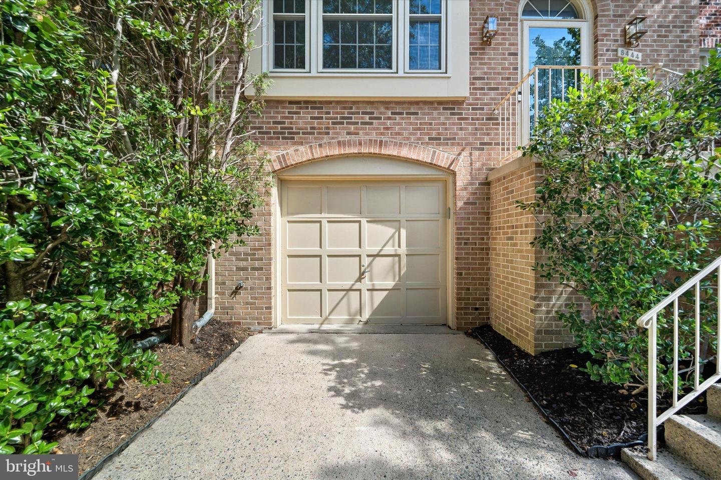 8444 MILLWOOD DR, SPRINGFIELD, Virginia 22152, 3 Bedrooms Bedrooms, 13 Rooms Rooms,2 BathroomsBathrooms,Residential,For sale,8444 MILLWOOD DR,VAFX2273074 MLS # VAFX2273074