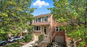 8444 MILLWOOD DR, SPRINGFIELD, Virginia 22152, 3 Bedrooms Bedrooms, 13 Rooms Rooms,2 BathroomsBathrooms,Residential,For sale,8444 MILLWOOD DR,VAFX2273074 MLS # VAFX2273074