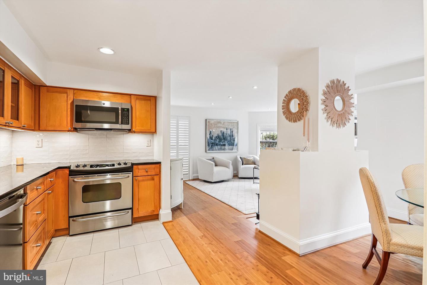 1625 15TH ST NW #1, WASHINGTON, District Of Columbia 20009, 1 Bedroom Bedrooms, ,1 BathroomBathrooms,Residential,For sale,1625 15TH ST NW #1,DCDC2225886 MLS # DCDC2225886