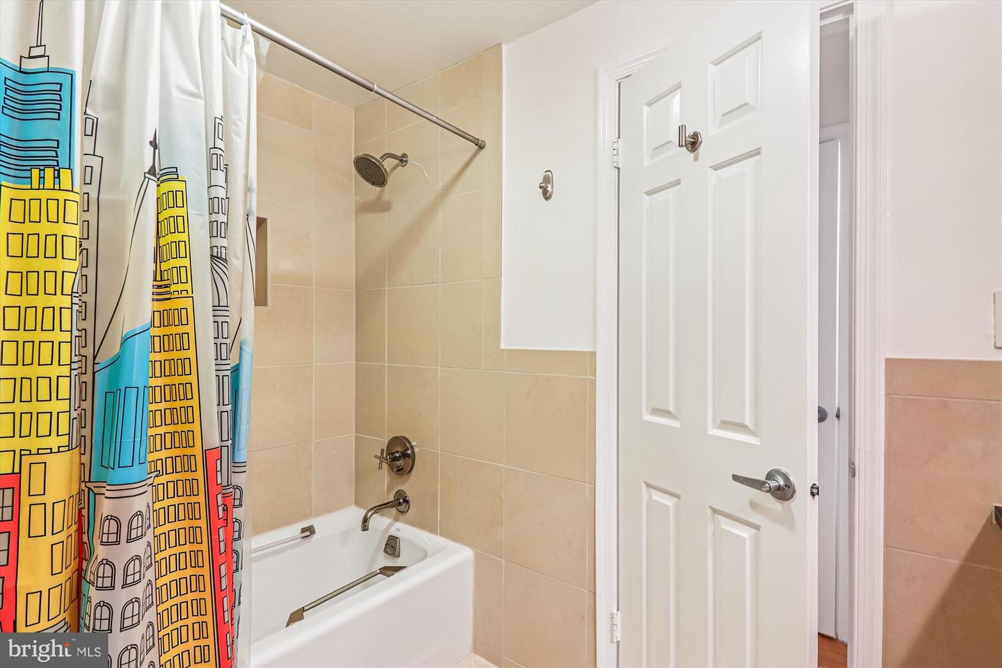 1625 15TH ST NW #1, WASHINGTON, District Of Columbia 20009, 1 Bedroom Bedrooms, ,1 BathroomBathrooms,Residential,For sale,1625 15TH ST NW #1,DCDC2225886 MLS # DCDC2225886