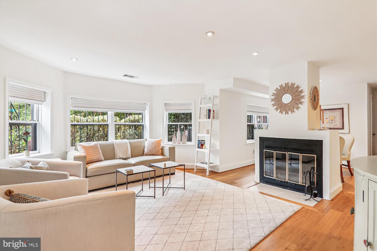 1625 15TH ST NW #1, WASHINGTON, District Of Columbia 20009, 1 Bedroom Bedrooms, ,1 BathroomBathrooms,Residential,For sale,1625 15TH ST NW #1,DCDC2225886 MLS # DCDC2225886