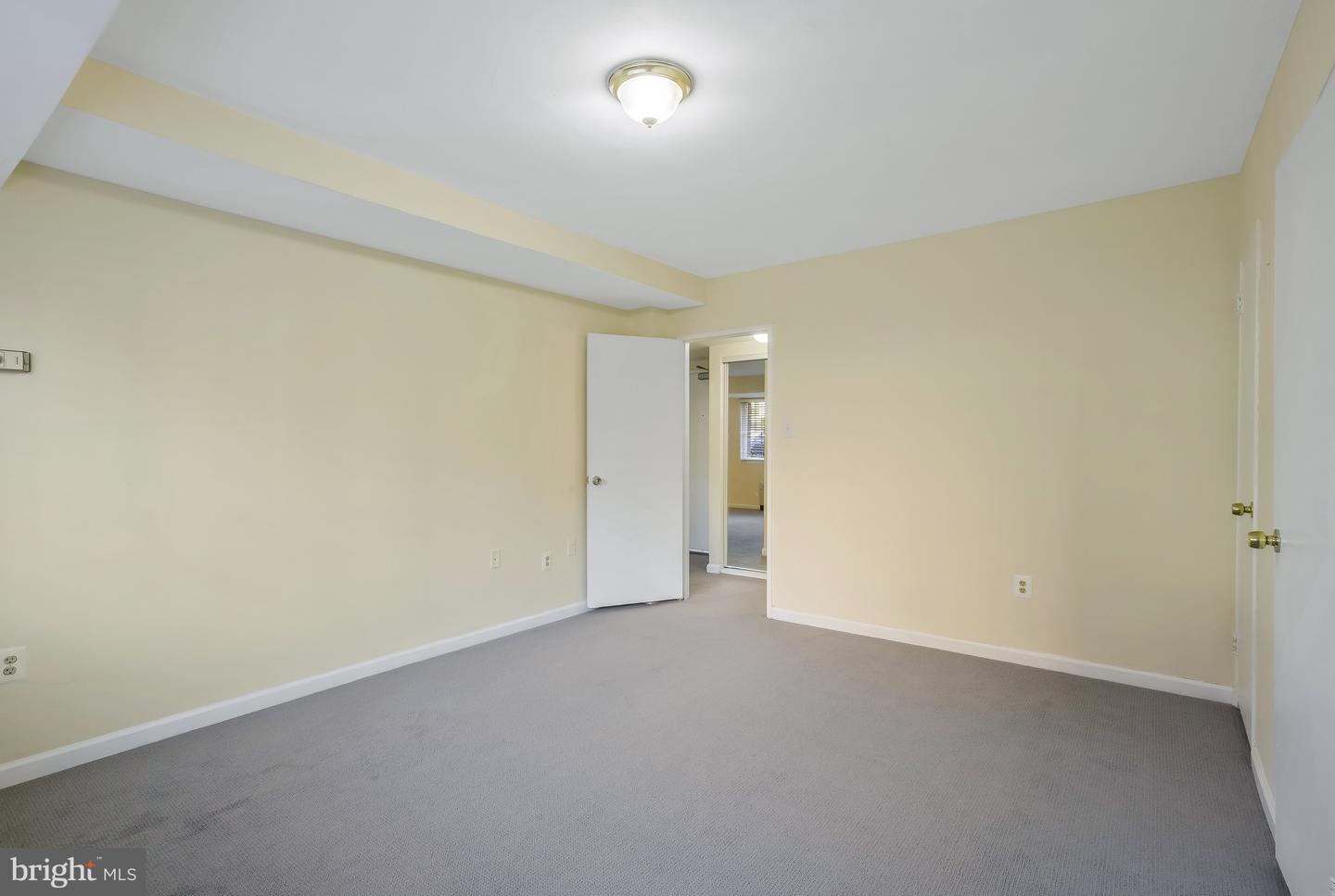 1830 COLUMBIA PIKE #G-3, ARLINGTON, Virginia 22204, 1 Bedroom Bedrooms, ,1 BathroomBathrooms,Residential,For sale,1830 COLUMBIA PIKE #G-3,VAAR2064652 MLS # VAAR2064652