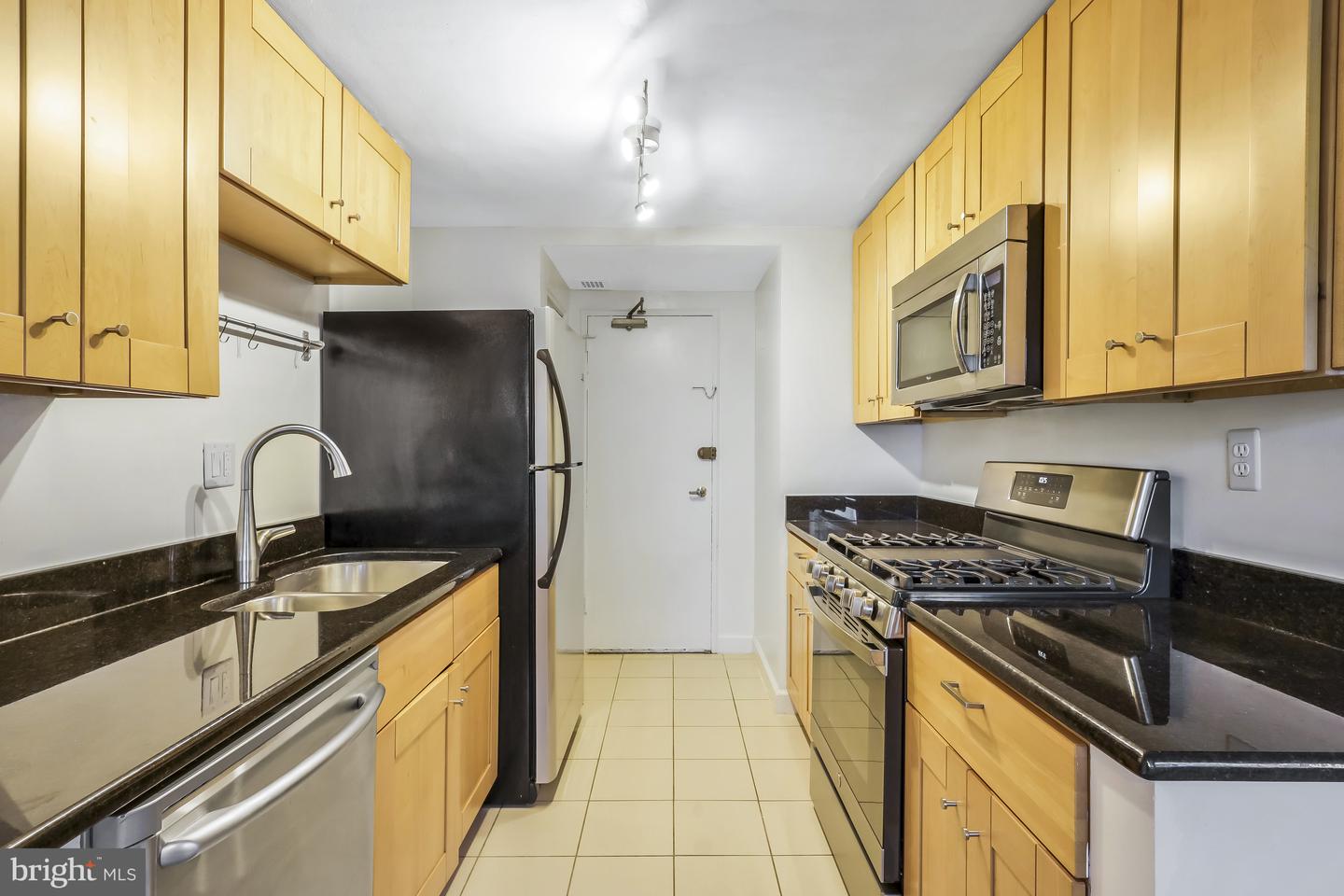 1830 COLUMBIA PIKE #G-3, ARLINGTON, Virginia 22204, 1 Bedroom Bedrooms, ,1 BathroomBathrooms,Residential,For sale,1830 COLUMBIA PIKE #G-3,VAAR2064652 MLS # VAAR2064652