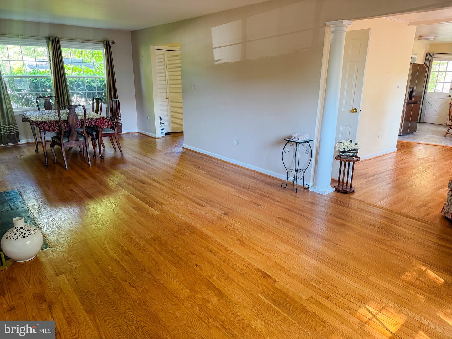 8647 BRADDOCK AVE, ALEXANDRIA, Virginia 22309, 5 Bedrooms Bedrooms, ,3 BathroomsBathrooms,Residential,For sale,8647 BRADDOCK AVE,VAFX2230724 MLS # VAFX2230724