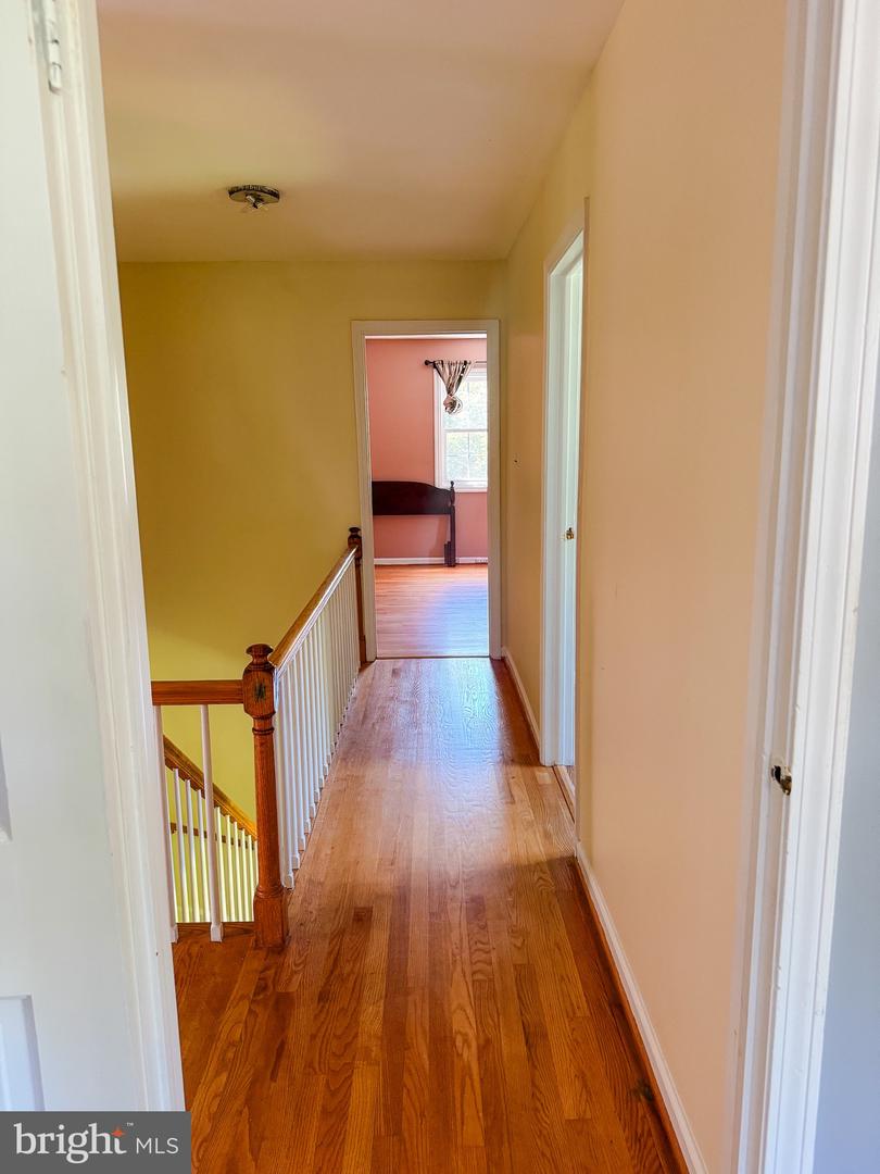 8647 BRADDOCK AVE, ALEXANDRIA, Virginia 22309, 5 Bedrooms Bedrooms, ,3 BathroomsBathrooms,Residential,For sale,8647 BRADDOCK AVE,VAFX2230724 MLS # VAFX2230724