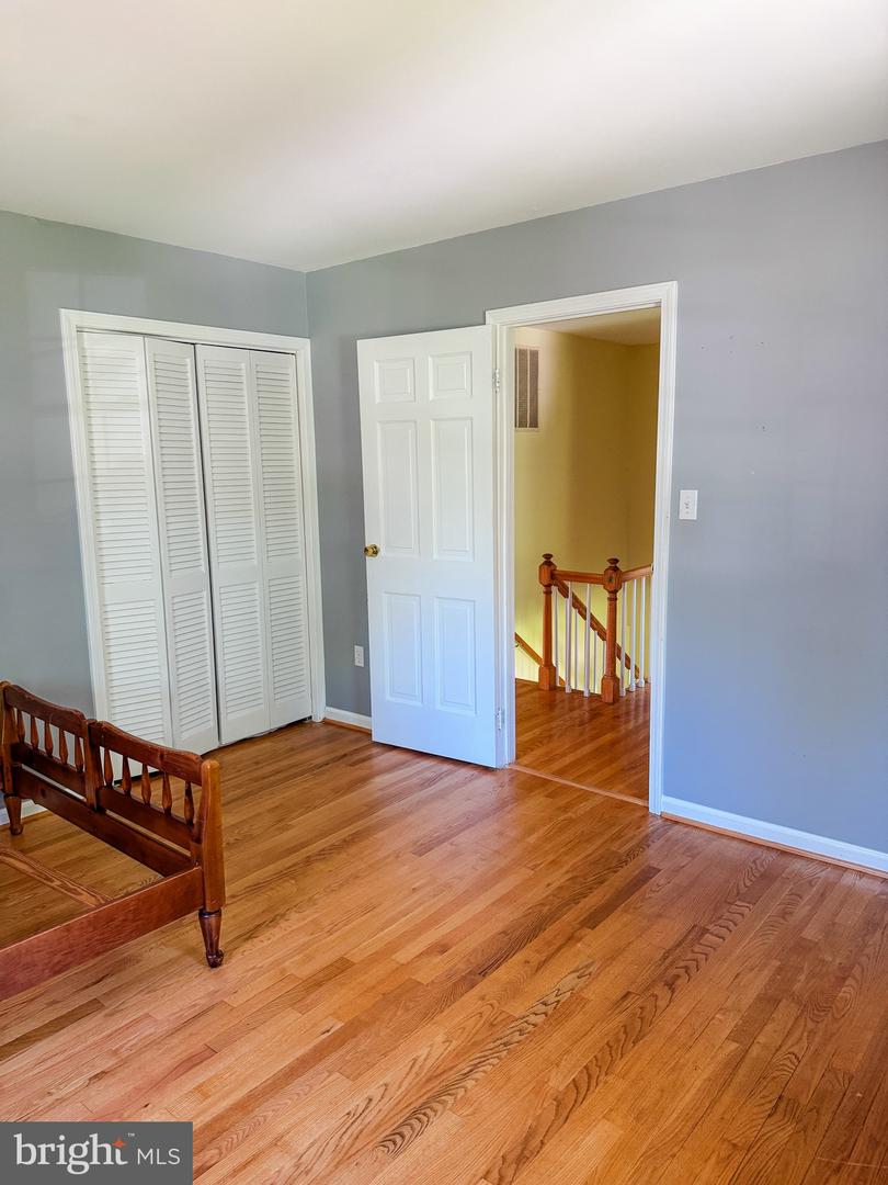 8647 BRADDOCK AVE, ALEXANDRIA, Virginia 22309, 5 Bedrooms Bedrooms, ,3 BathroomsBathrooms,Residential,For sale,8647 BRADDOCK AVE,VAFX2230724 MLS # VAFX2230724