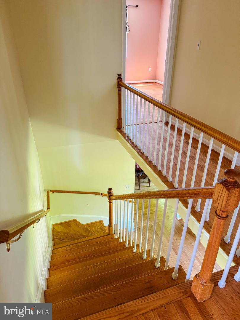 8647 BRADDOCK AVE, ALEXANDRIA, Virginia 22309, 5 Bedrooms Bedrooms, ,3 BathroomsBathrooms,Residential,For sale,8647 BRADDOCK AVE,VAFX2230724 MLS # VAFX2230724