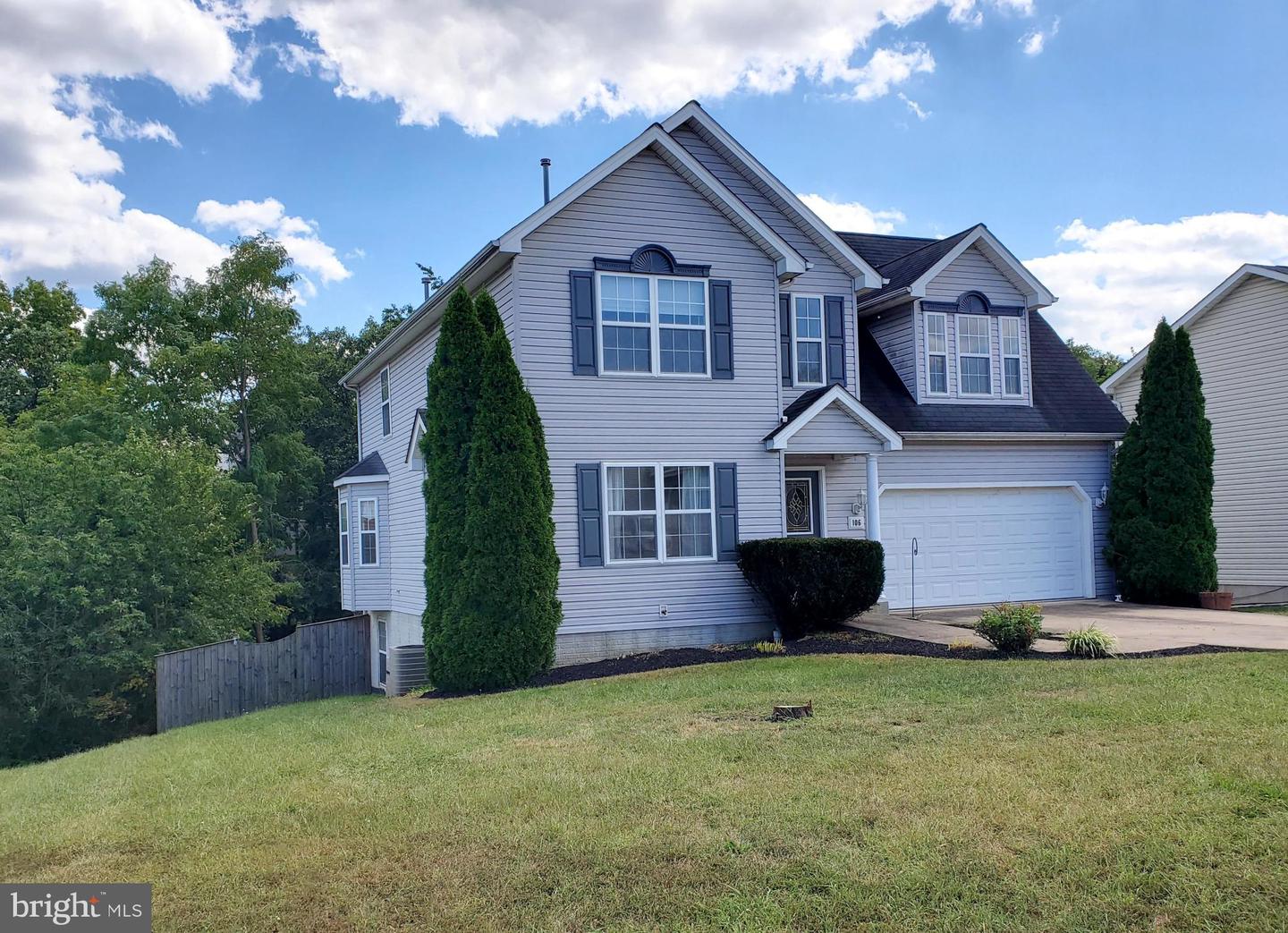 106 FOXGLOVE DR, WINCHESTER, Virginia 22602, 3 Bedrooms Bedrooms, 11 Rooms Rooms,3 BathroomsBathrooms,Residential,For sale,106 FOXGLOVE DR,VAFV2036626 MLS # VAFV2036626