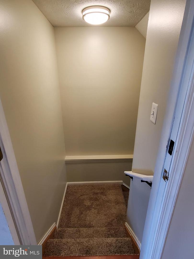 106 FOXGLOVE DR, WINCHESTER, Virginia 22602, 3 Bedrooms Bedrooms, 11 Rooms Rooms,3 BathroomsBathrooms,Residential,For sale,106 FOXGLOVE DR,VAFV2036626 MLS # VAFV2036626