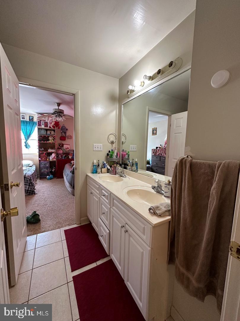 14653 ENDSLEY TURN, WOODBRIDGE, Virginia 22193, 3 Bedrooms Bedrooms, ,1 BathroomBathrooms,Residential,For sale,14653 ENDSLEY TURN,VAPW2103730 MLS # VAPW2103730
