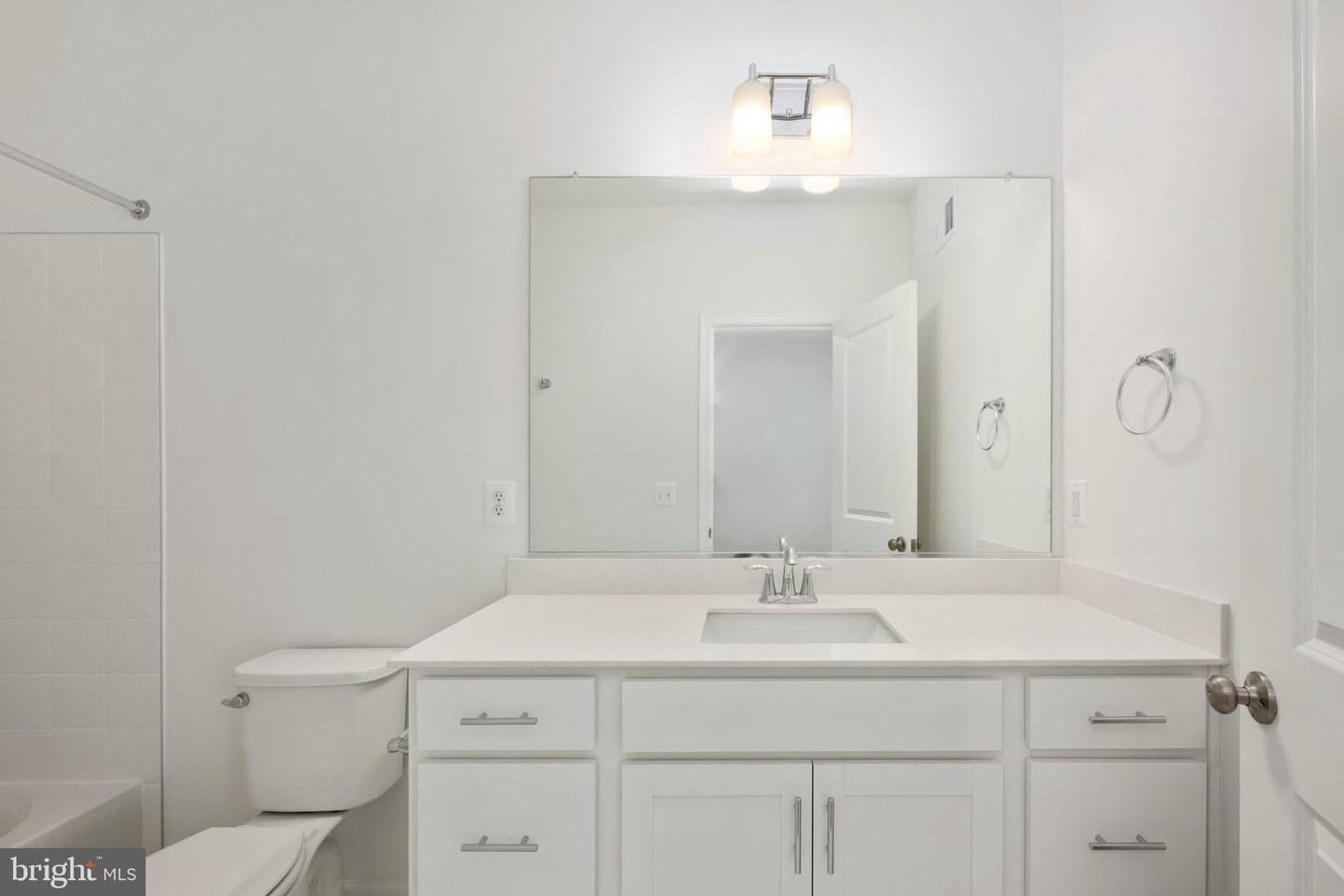 2624 NEABSCO COMMON PL, WOODBRIDGE, Virginia 22191, 3 Bedrooms Bedrooms, ,2 BathroomsBathrooms,Residential,For sale,2624 NEABSCO COMMON PL,VAPW2105448 MLS # VAPW2105448