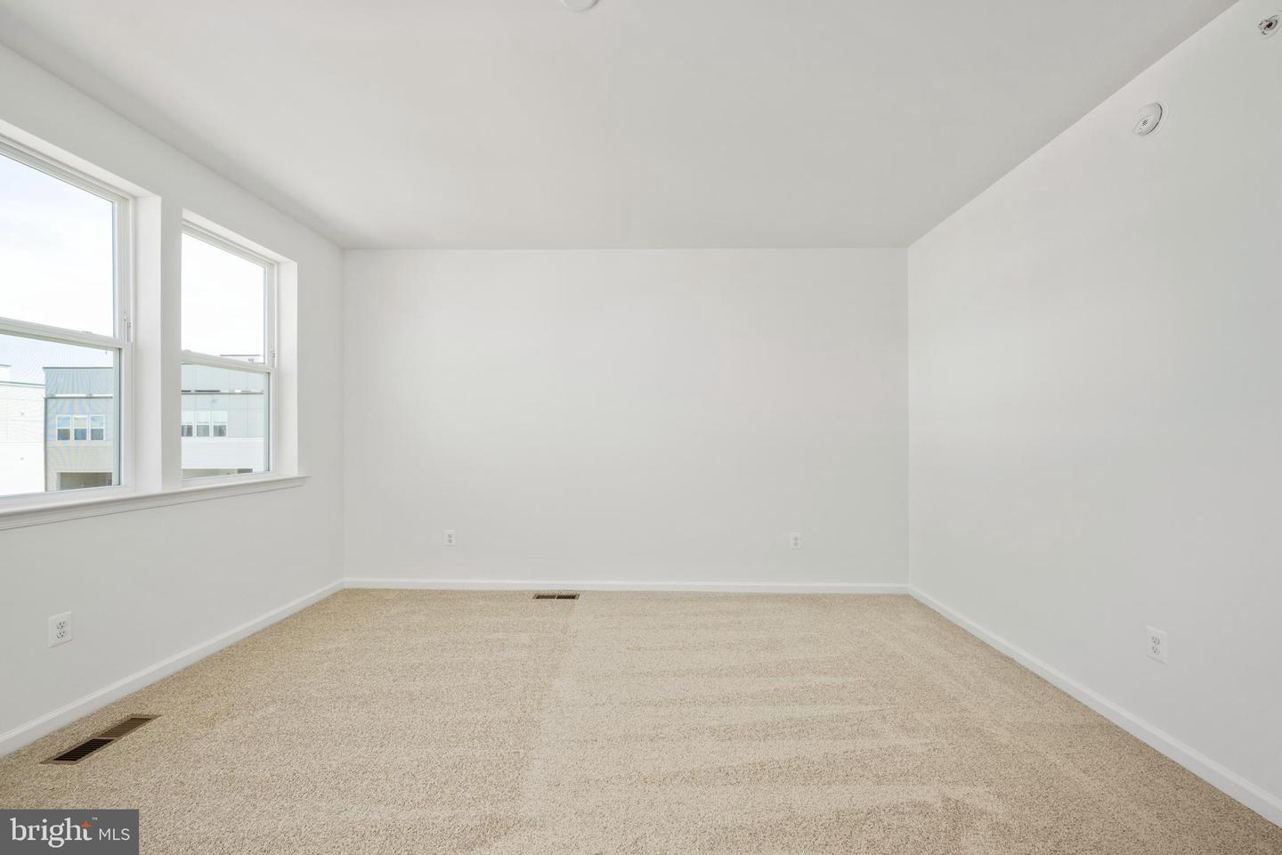 2624 NEABSCO COMMON PL, WOODBRIDGE, Virginia 22191, 3 Bedrooms Bedrooms, ,2 BathroomsBathrooms,Residential,For sale,2624 NEABSCO COMMON PL,VAPW2105448 MLS # VAPW2105448