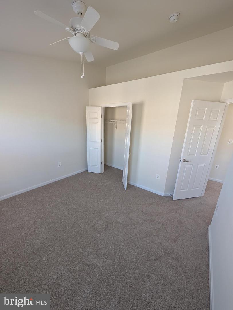 5653 FAIRCLOTH CT, CENTREVILLE, Virginia 20120, 3 Bedrooms Bedrooms, ,3 BathroomsBathrooms,Residential,For sale,5653 FAIRCLOTH CT,VAFX2272996 MLS # VAFX2272996