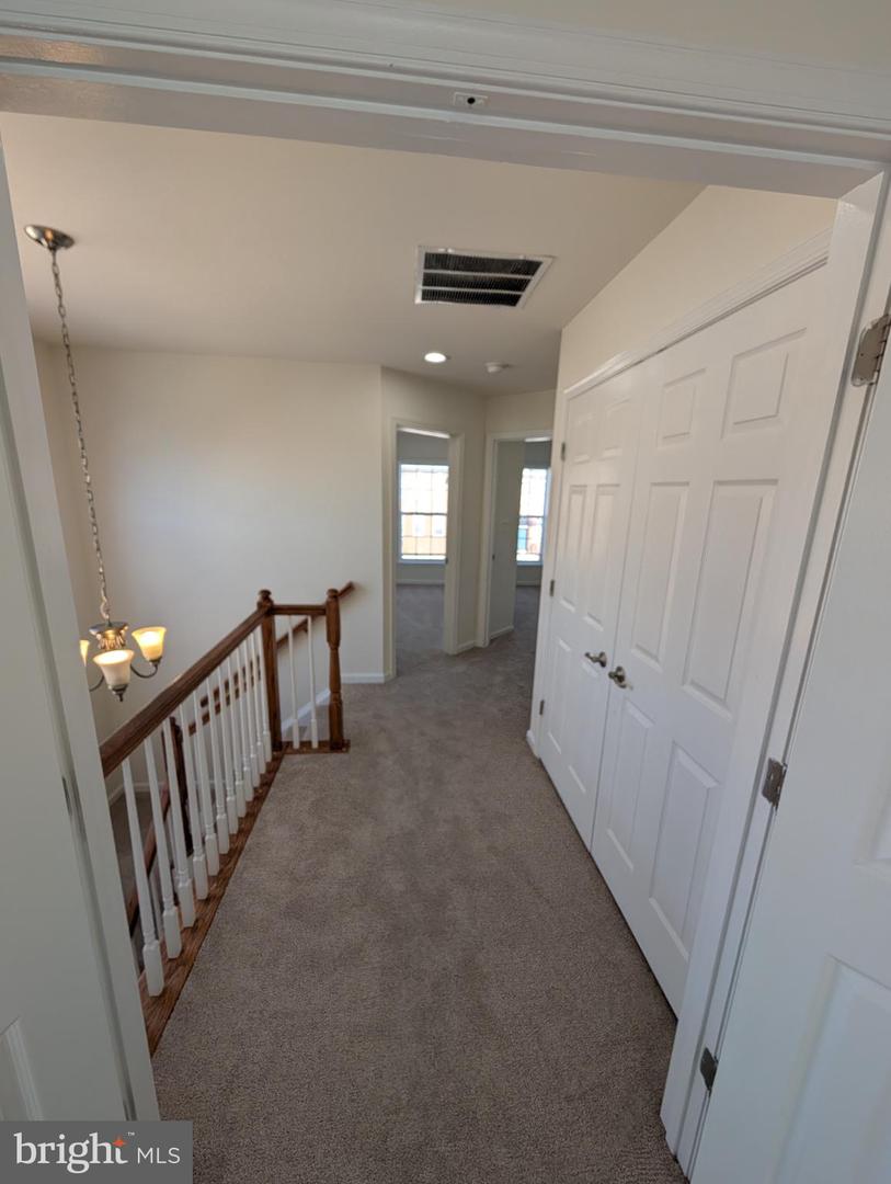 5653 FAIRCLOTH CT, CENTREVILLE, Virginia 20120, 3 Bedrooms Bedrooms, ,3 BathroomsBathrooms,Residential,For sale,5653 FAIRCLOTH CT,VAFX2272996 MLS # VAFX2272996