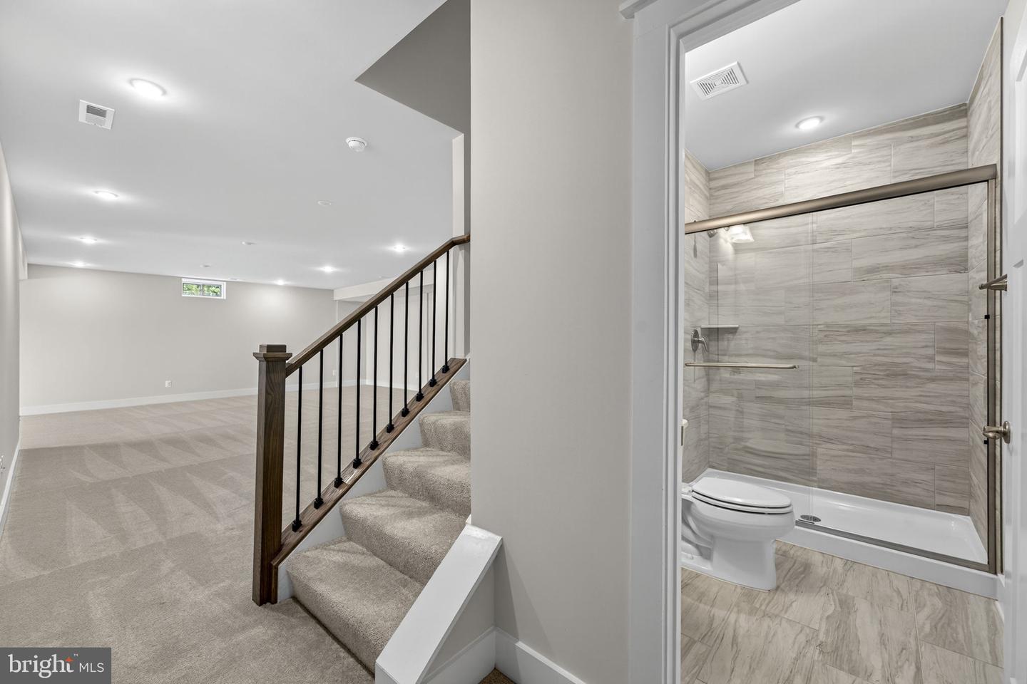 9014 PINEY MOUNTAIN RD, WARRENTON, Virginia 20186, 4 Bedrooms Bedrooms, ,3 BathroomsBathrooms,Residential,For sale,9014 PINEY MOUNTAIN RD,VAFQ2019306 MLS # VAFQ2019306