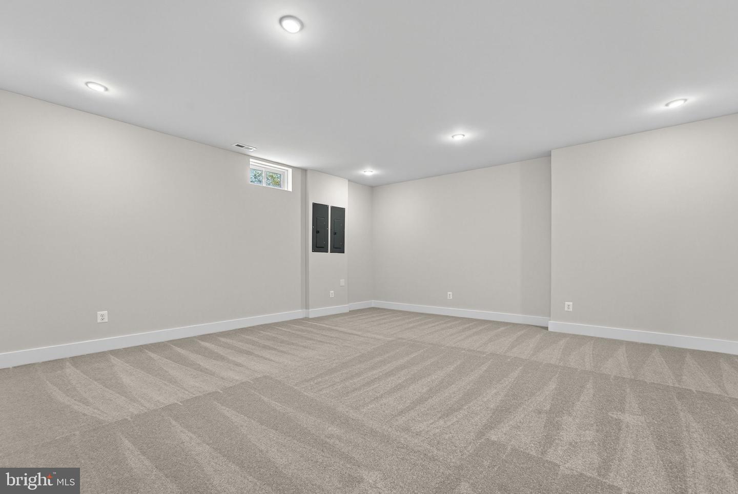 9014 PINEY MOUNTAIN RD, WARRENTON, Virginia 20186, 4 Bedrooms Bedrooms, ,3 BathroomsBathrooms,Residential,For sale,9014 PINEY MOUNTAIN RD,VAFQ2019306 MLS # VAFQ2019306