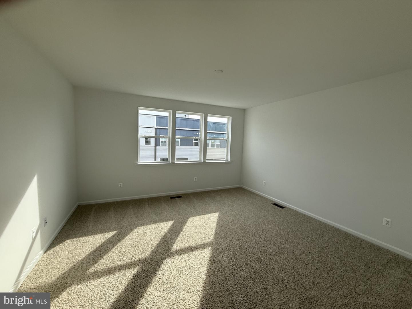 2514 NEABSCO COMMON PL, WOODBRIDGE, Virginia 22191, 3 Bedrooms Bedrooms, ,2 BathroomsBathrooms,Residential,For sale,2514 NEABSCO COMMON PL,VAPW2105540 MLS # VAPW2105540