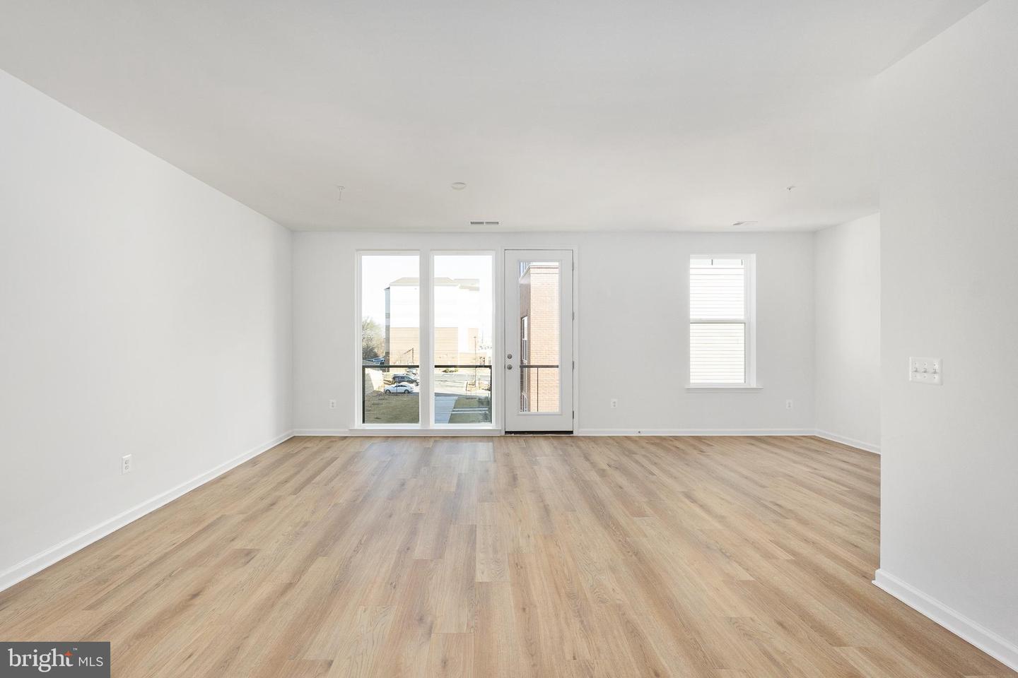 2514 NEABSCO COMMON PL, WOODBRIDGE, Virginia 22191, 3 Bedrooms Bedrooms, ,2 BathroomsBathrooms,Residential,For sale,2514 NEABSCO COMMON PL,VAPW2105540 MLS # VAPW2105540