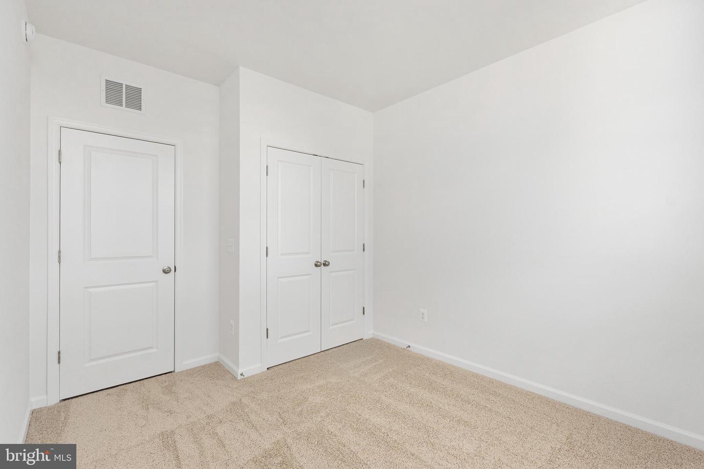 2514 NEABSCO COMMON PL, WOODBRIDGE, Virginia 22191, 3 Bedrooms Bedrooms, ,2 BathroomsBathrooms,Residential,For sale,2514 NEABSCO COMMON PL,VAPW2105540 MLS # VAPW2105540