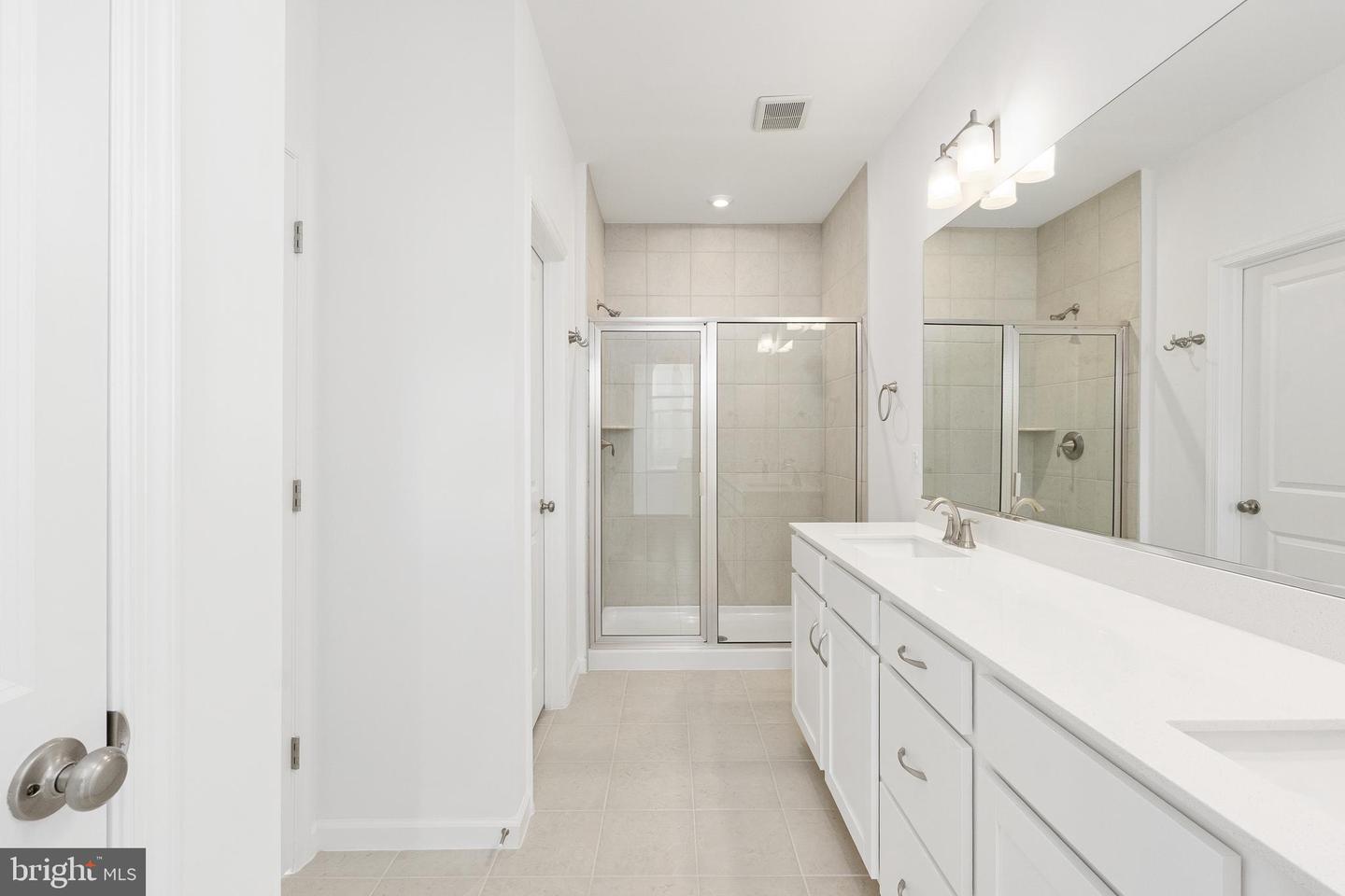 2514 NEABSCO COMMON PL, WOODBRIDGE, Virginia 22191, 3 Bedrooms Bedrooms, ,2 BathroomsBathrooms,Residential,For sale,2514 NEABSCO COMMON PL,VAPW2105540 MLS # VAPW2105540