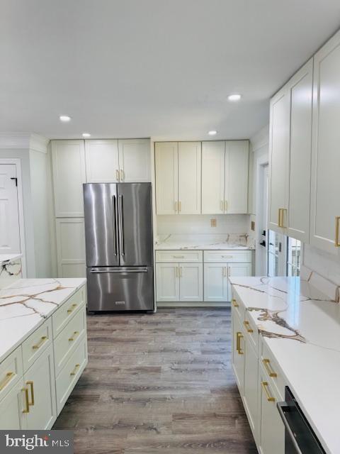 8212 LA FAYE CT, ALEXANDRIA, Virginia 22306, 4 Bedrooms Bedrooms, 8 Rooms Rooms,3 BathroomsBathrooms,Residential,For sale,8212 LA FAYE CT,VAFX2273188 MLS # VAFX2273188