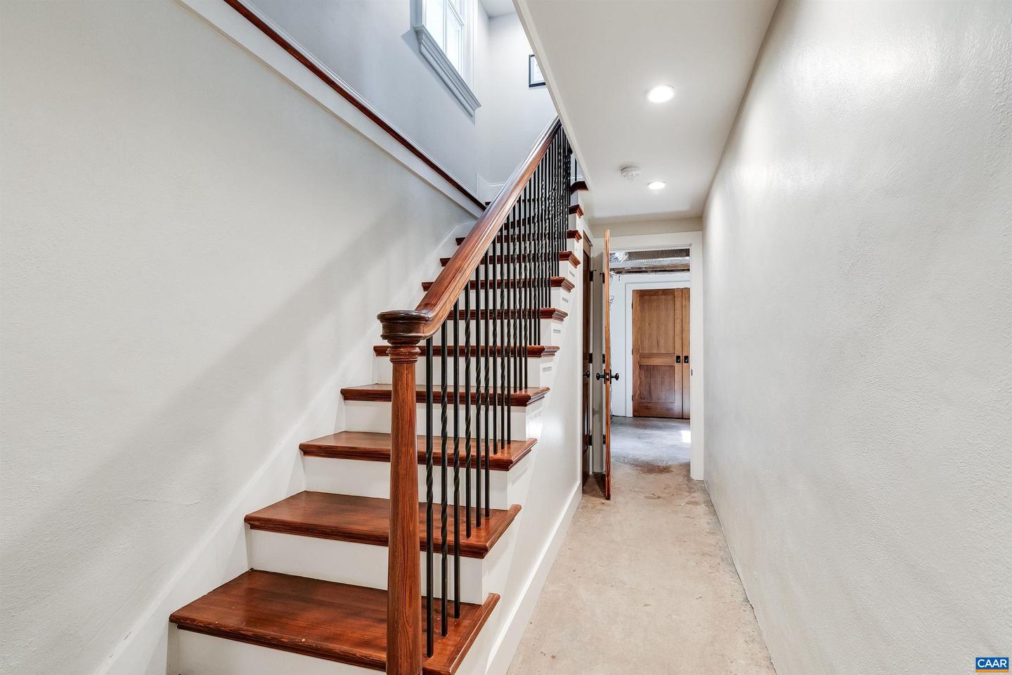 5484 GORDONSVILLE RD, KESWICK, Virginia 22947, 5 Bedrooms Bedrooms, ,4 BathroomsBathrooms,Residential,For sale,5484 GORDONSVILLE RD,669754 MLS # 669754