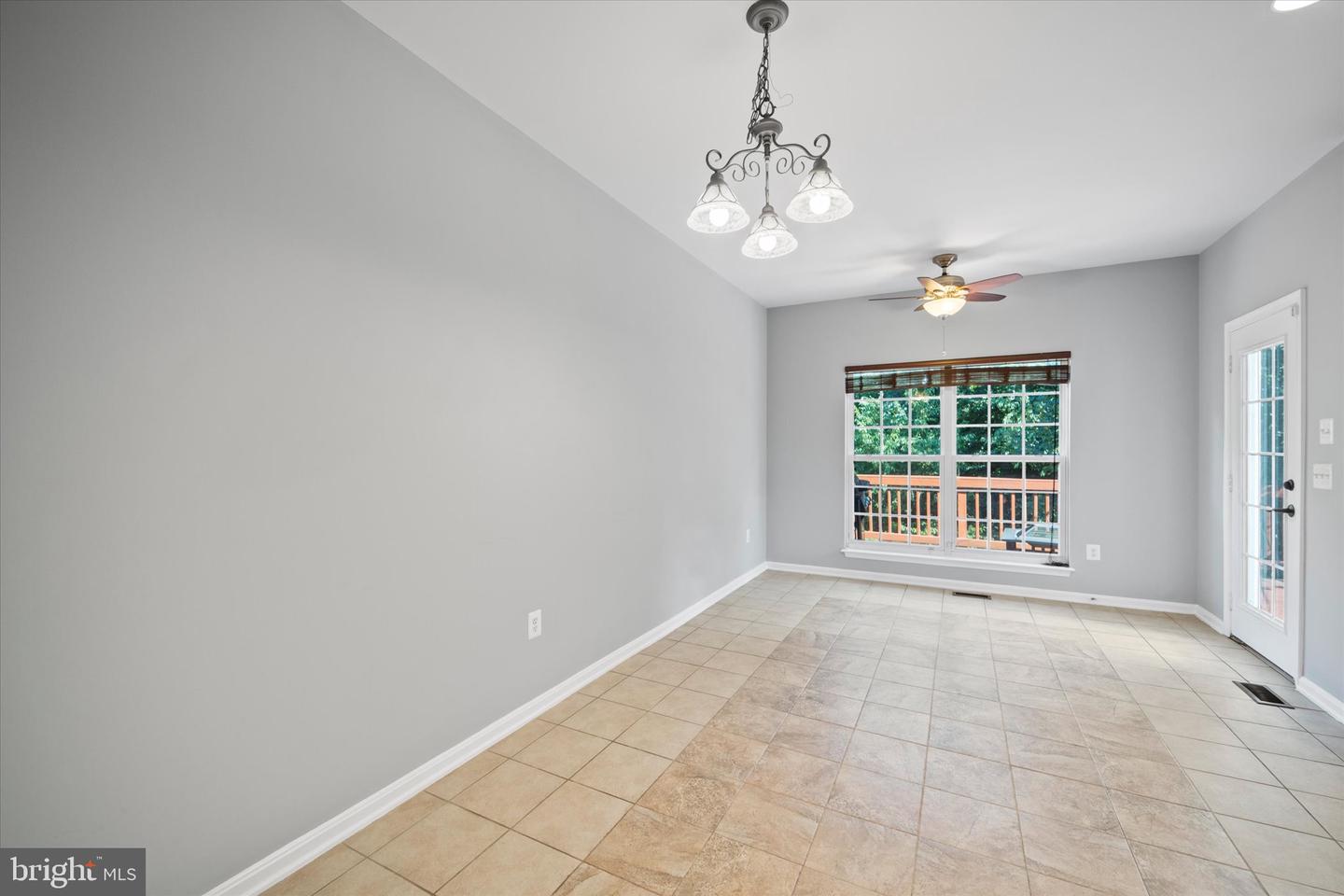 8319 LEIGHLEX CT, MANASSAS, Virginia 20111, 4 Bedrooms Bedrooms, ,3 BathroomsBathrooms,Residential,For sale,8319 LEIGHLEX CT,VAPW2103260 MLS # VAPW2103260