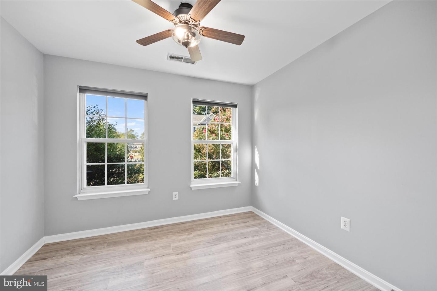 8319 LEIGHLEX CT, MANASSAS, Virginia 20111, 4 Bedrooms Bedrooms, ,3 BathroomsBathrooms,Residential,For sale,8319 LEIGHLEX CT,VAPW2103260 MLS # VAPW2103260