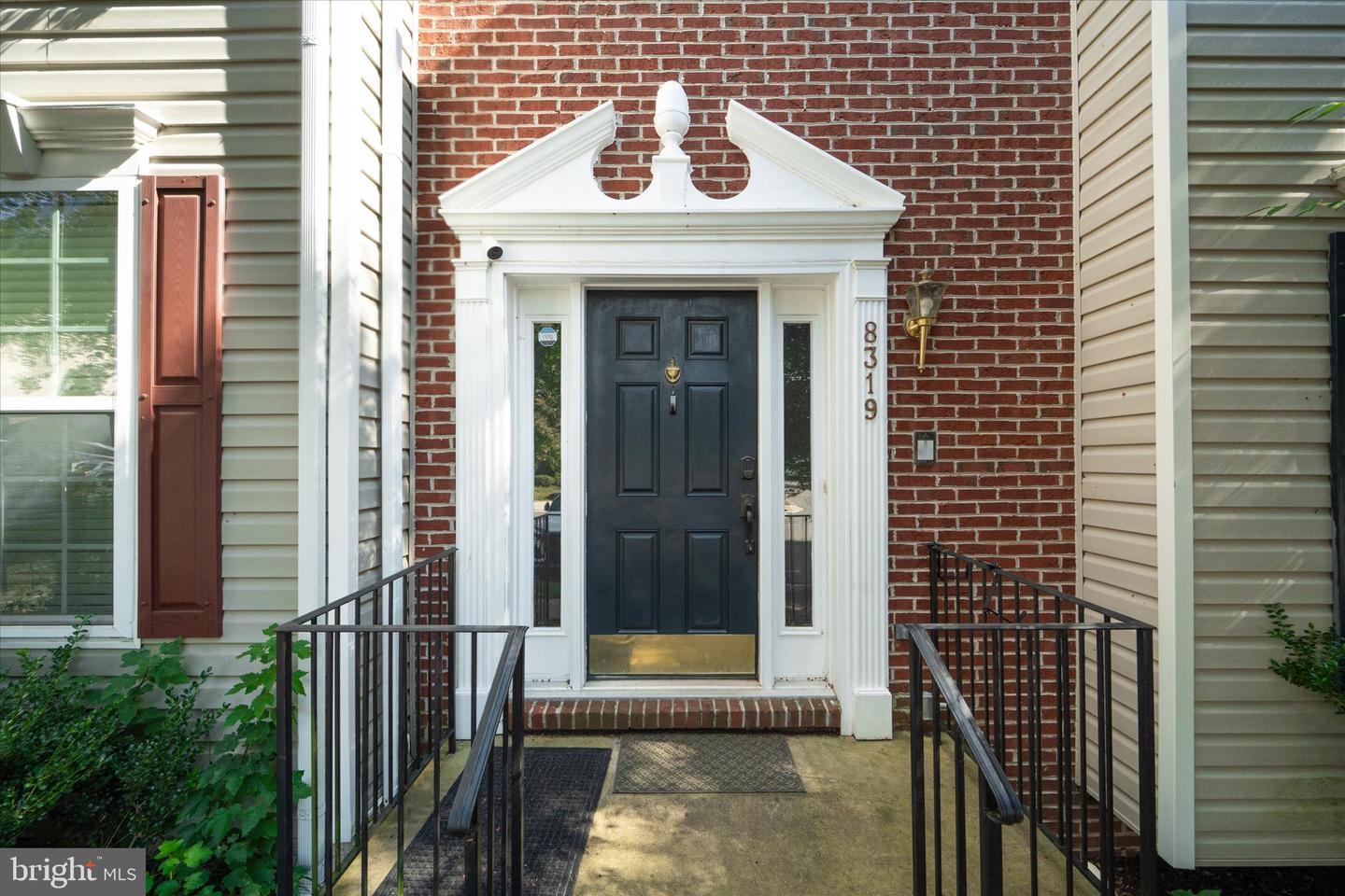 8319 LEIGHLEX CT, MANASSAS, Virginia 20111, 4 Bedrooms Bedrooms, ,3 BathroomsBathrooms,Residential,For sale,8319 LEIGHLEX CT,VAPW2103260 MLS # VAPW2103260
