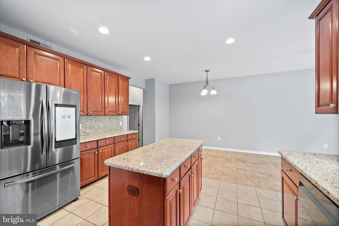 8319 LEIGHLEX CT, MANASSAS, Virginia 20111, 4 Bedrooms Bedrooms, ,3 BathroomsBathrooms,Residential,For sale,8319 LEIGHLEX CT,VAPW2103260 MLS # VAPW2103260