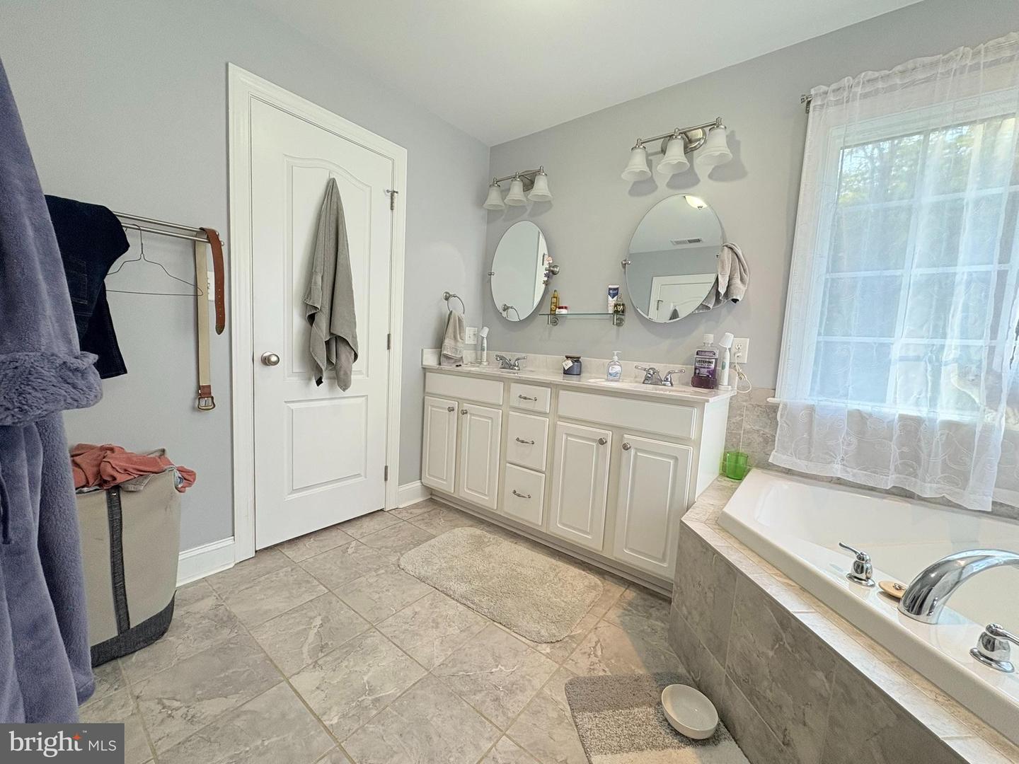 133 GERONIMO TRL, WINCHESTER, Virginia 22602, 3 Bedrooms Bedrooms, ,2 BathroomsBathrooms,Residential,For sale,133 GERONIMO TRL,VAFV2036972 MLS # VAFV2036972