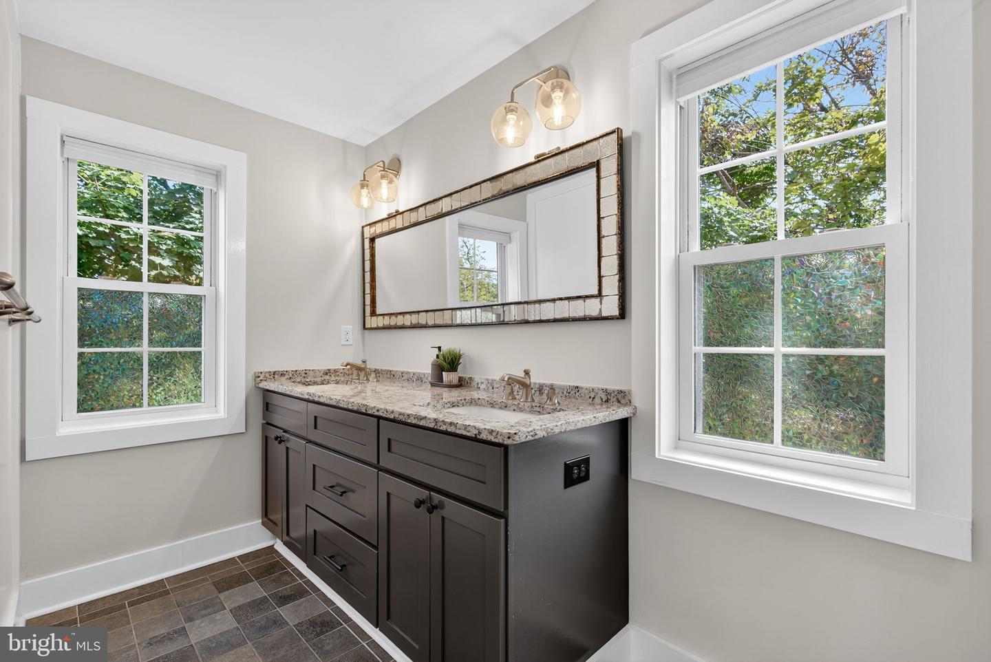 18344 RAILROAD ST, BLUEMONT, Virginia 20135, 2 Bedrooms Bedrooms, ,2 BathroomsBathrooms,Residential,For sale,18344 RAILROAD ST,VALO2107570 MLS # VALO2107570