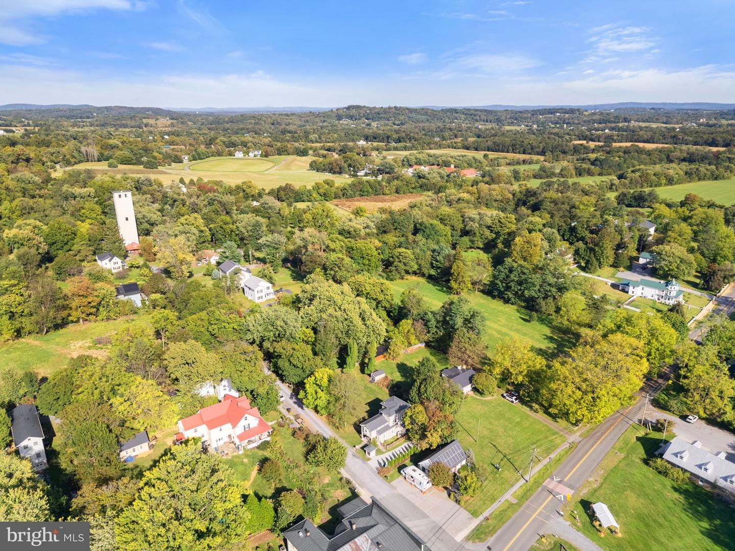 18344 RAILROAD ST, BLUEMONT, Virginia 20135, 2 Bedrooms Bedrooms, ,2 BathroomsBathrooms,Residential,For sale,18344 RAILROAD ST,VALO2107570 MLS # VALO2107570