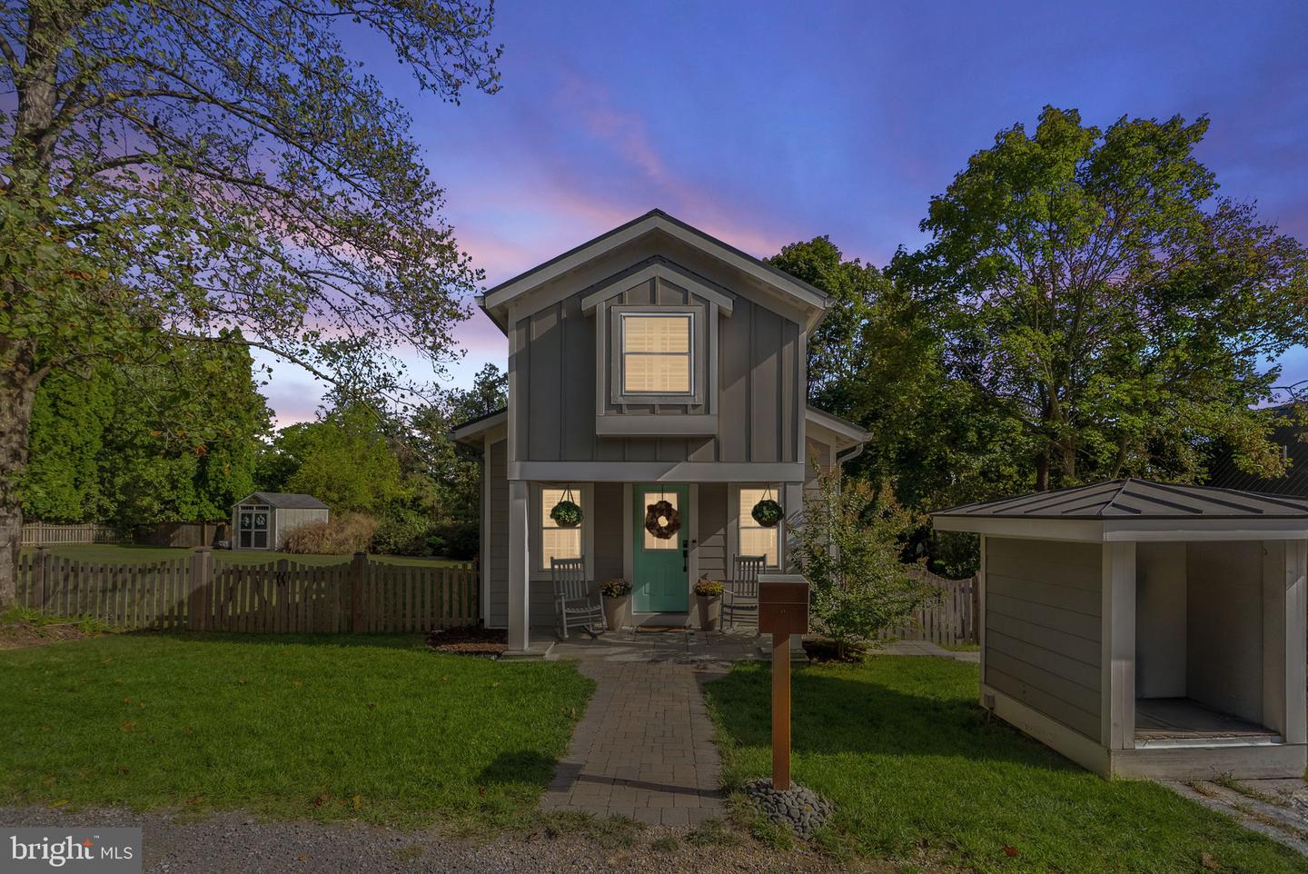 18344 RAILROAD ST, BLUEMONT, Virginia 20135, 2 Bedrooms Bedrooms, ,2 BathroomsBathrooms,Residential,For sale,18344 RAILROAD ST,VALO2107570 MLS # VALO2107570