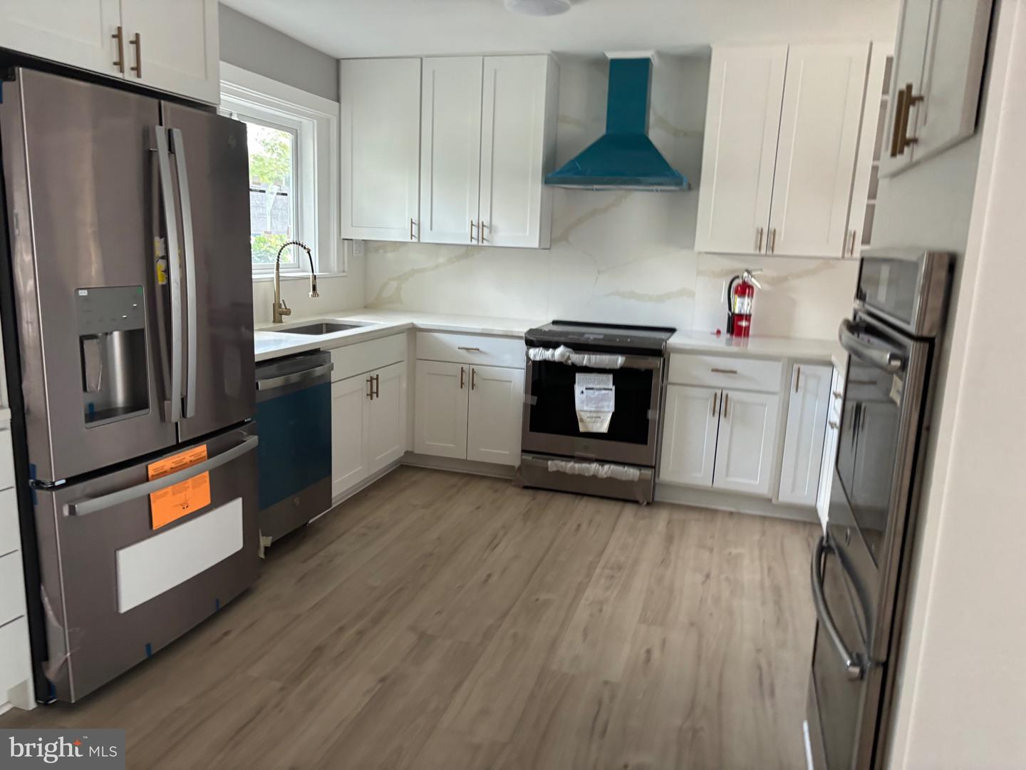 8317 LITTLE RIVER TPKE, ANNANDALE, Virginia 22003, 4 Bedrooms Bedrooms, ,3 BathroomsBathrooms,Residential,For sale,8317 LITTLE RIVER TPKE,VAFX2273192 MLS # VAFX2273192
