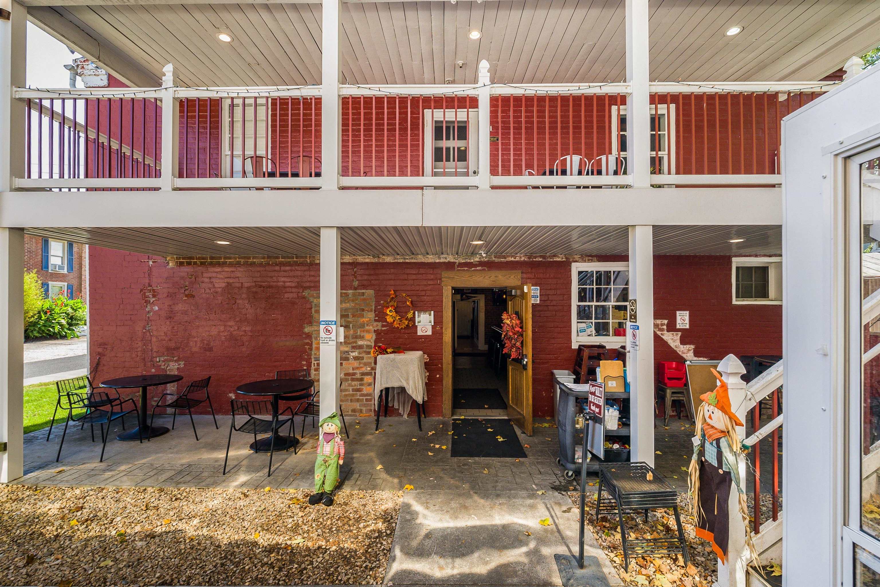 403 NORTH MAIN ST, BRIDGEWATER, Virginia 22812, ,Commercial,403 NORTH MAIN ST,669760 MLS # 669760