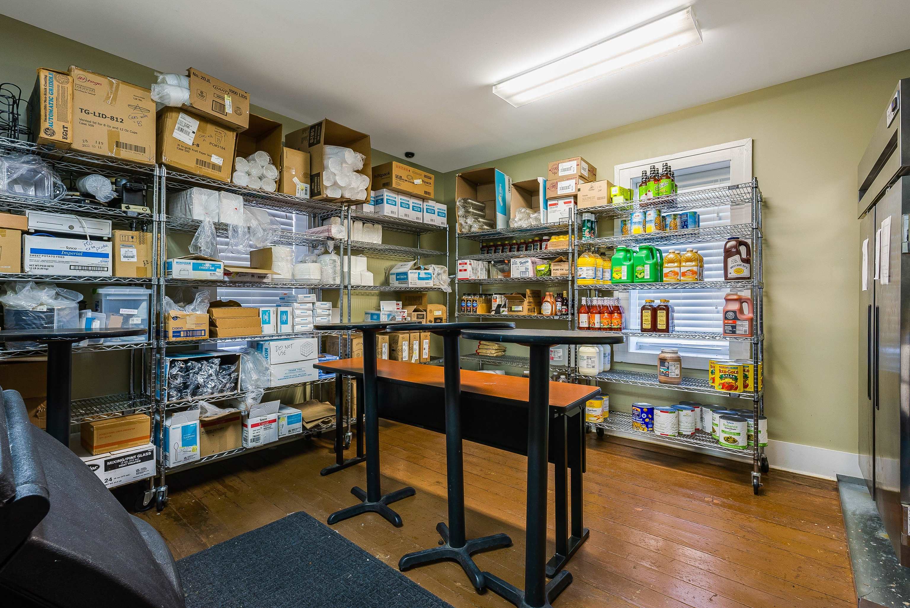 403 NORTH MAIN ST, BRIDGEWATER, Virginia 22812, ,Commercial,403 NORTH MAIN ST,669760 MLS # 669760