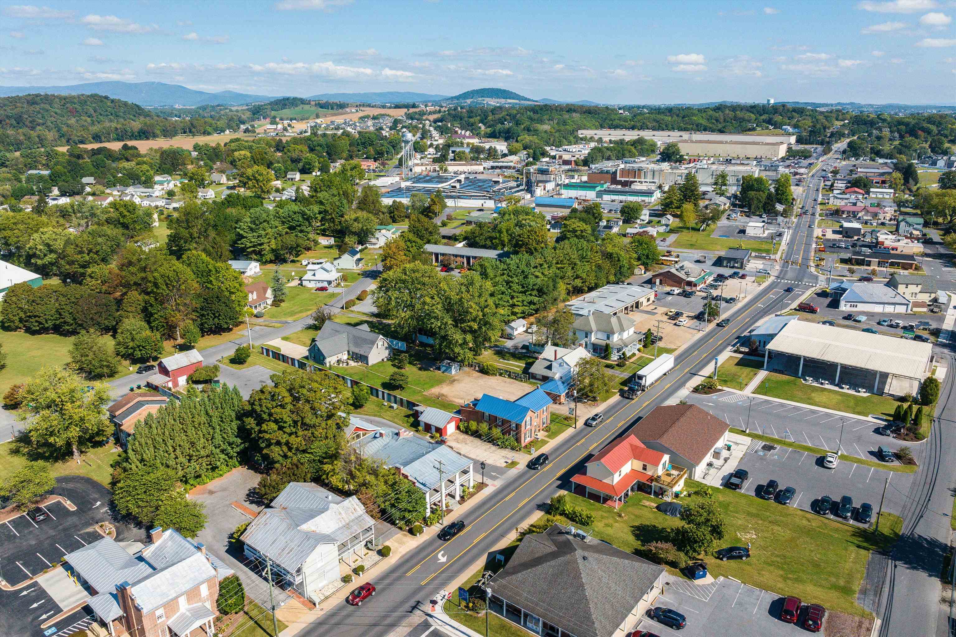 403 NORTH MAIN ST, BRIDGEWATER, Virginia 22812, ,Commercial,403 NORTH MAIN ST,669760 MLS # 669760