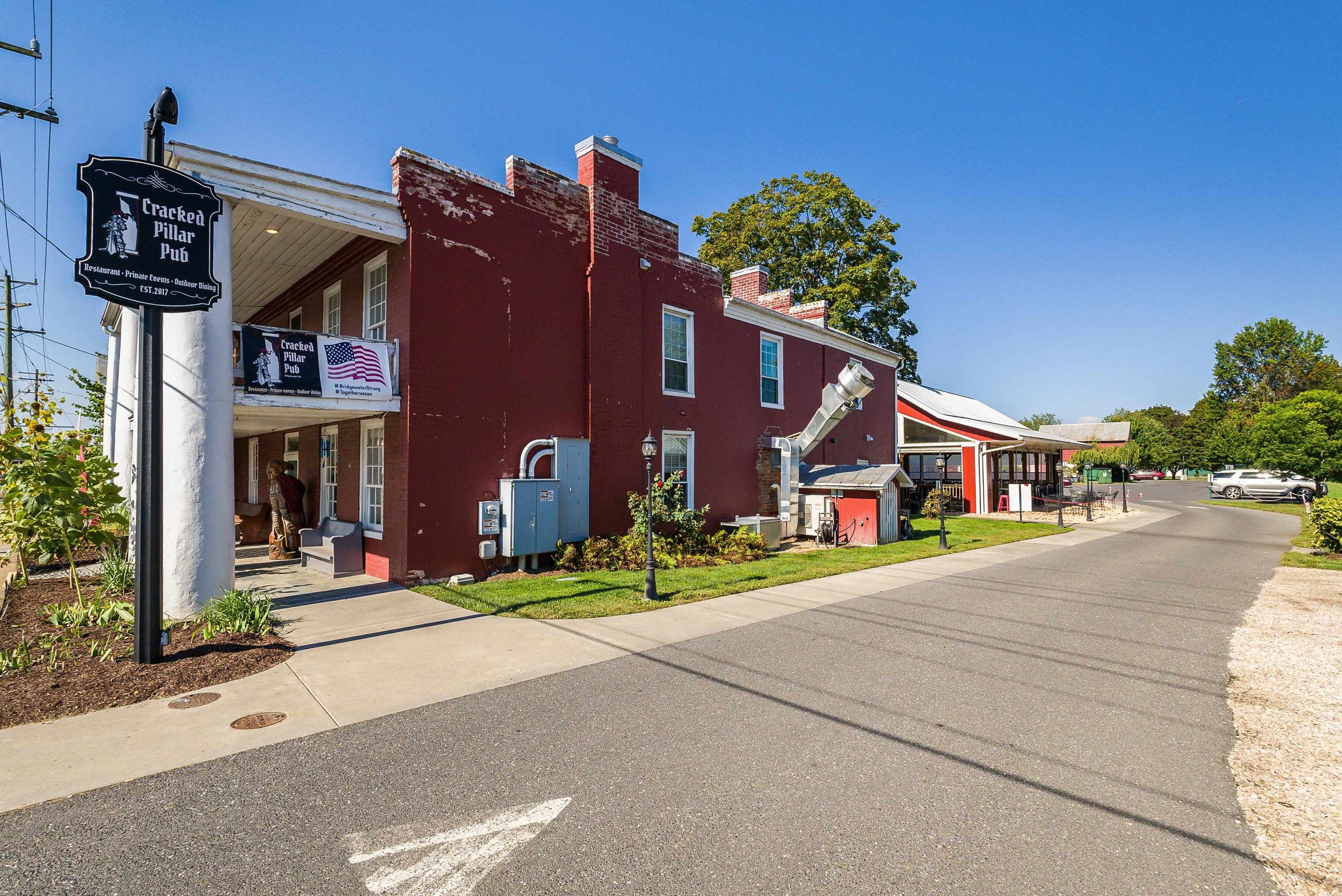 403 NORTH MAIN ST, BRIDGEWATER, Virginia 22812, ,Commercial,403 NORTH MAIN ST,669760 MLS # 669760