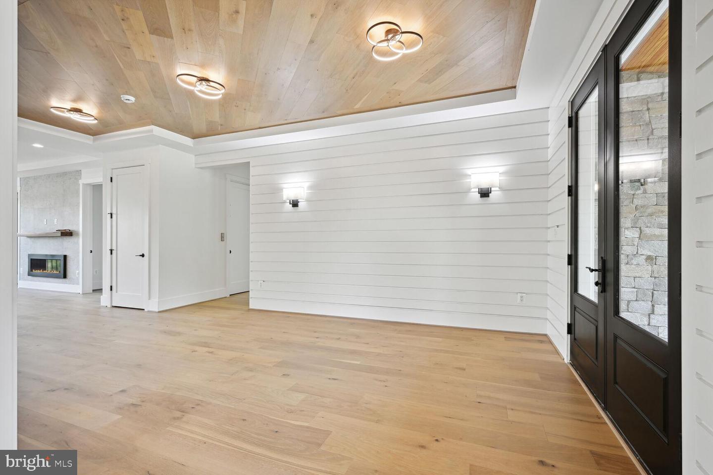 6305 N 36TH ST, ARLINGTON, Virginia 22213, 5 Bedrooms Bedrooms, 5 Rooms Rooms,5 BathroomsBathrooms,Residential,For sale,6305 N 36TH ST,VAAR2053086 MLS # VAAR2053086
