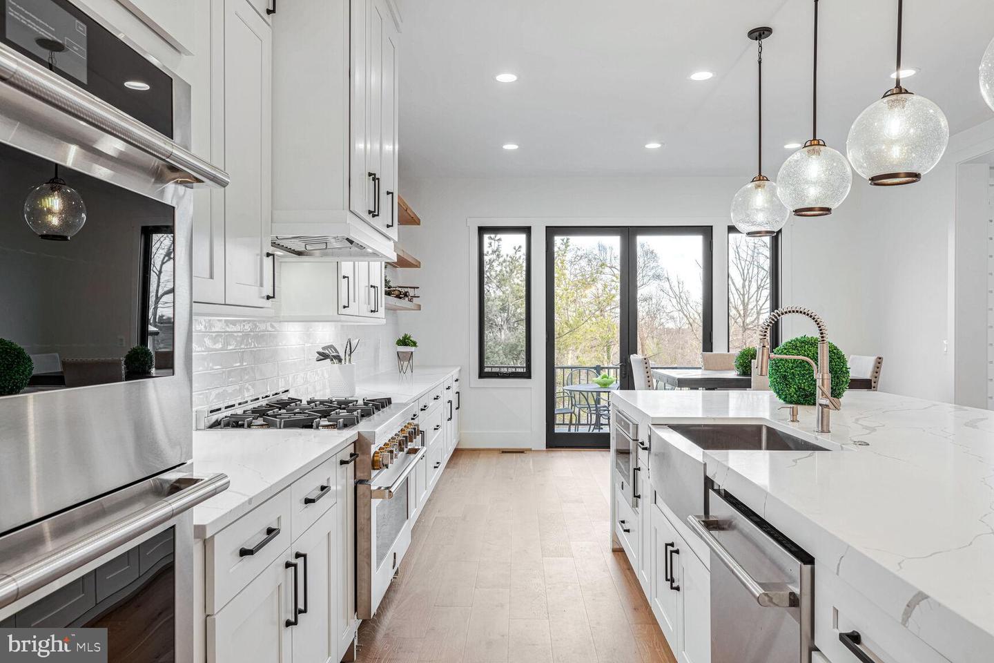 6305 N 36TH ST, ARLINGTON, Virginia 22213, 5 Bedrooms Bedrooms, 5 Rooms Rooms,5 BathroomsBathrooms,Residential,For sale,6305 N 36TH ST,VAAR2053086 MLS # VAAR2053086