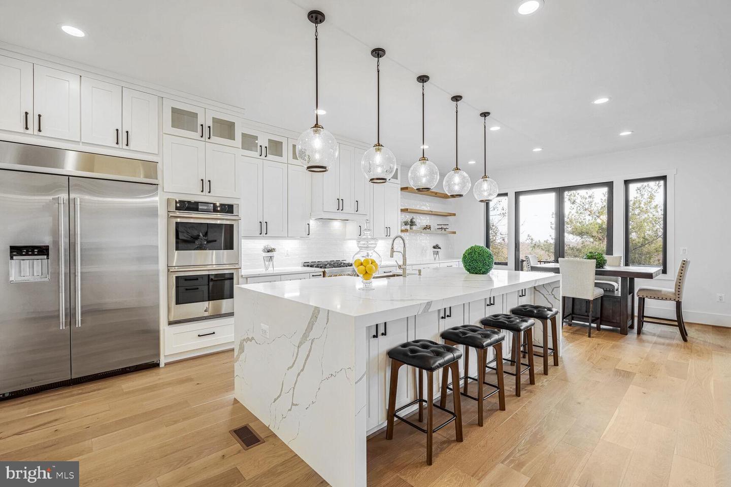 6305 N 36TH ST, ARLINGTON, Virginia 22213, 5 Bedrooms Bedrooms, 5 Rooms Rooms,5 BathroomsBathrooms,Residential,For sale,6305 N 36TH ST,VAAR2053086 MLS # VAAR2053086