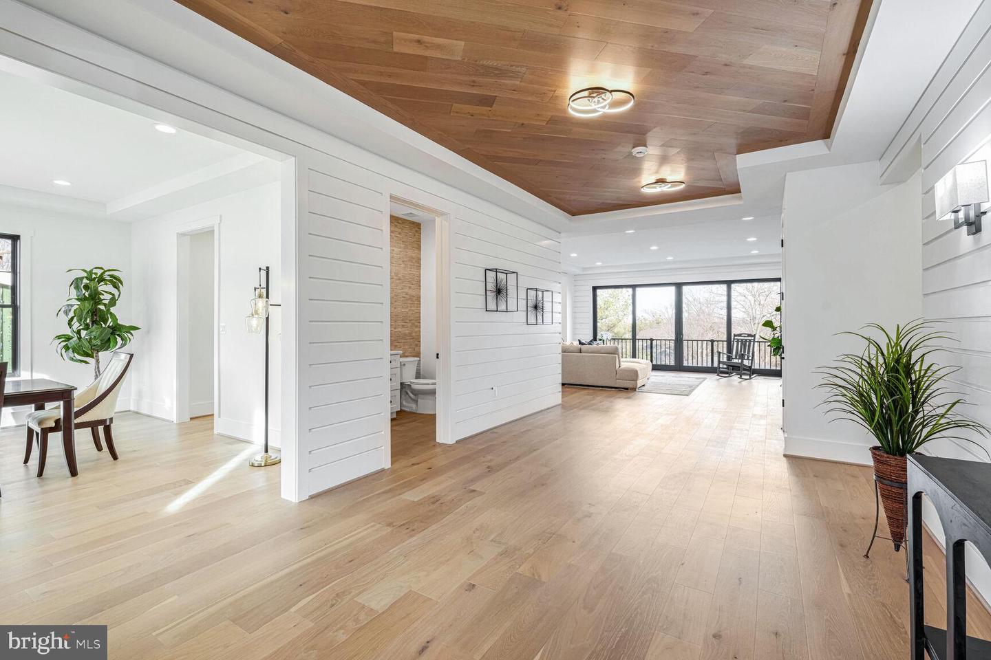 6305 N 36TH ST, ARLINGTON, Virginia 22213, 5 Bedrooms Bedrooms, 5 Rooms Rooms,5 BathroomsBathrooms,Residential,For sale,6305 N 36TH ST,VAAR2053086 MLS # VAAR2053086