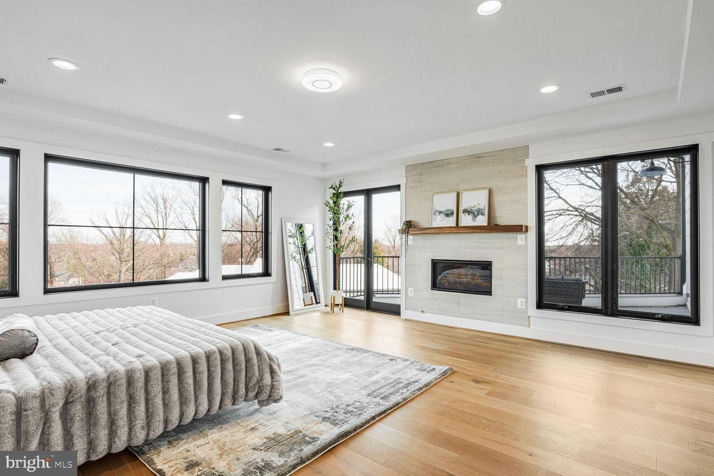 6305 N 36TH ST, ARLINGTON, Virginia 22213, 5 Bedrooms Bedrooms, 5 Rooms Rooms,5 BathroomsBathrooms,Residential,For sale,6305 N 36TH ST,VAAR2053086 MLS # VAAR2053086