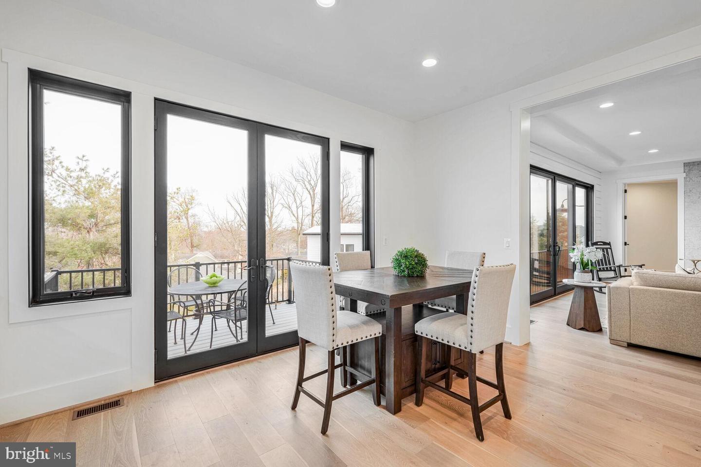 6305 N 36TH ST, ARLINGTON, Virginia 22213, 5 Bedrooms Bedrooms, 5 Rooms Rooms,5 BathroomsBathrooms,Residential,For sale,6305 N 36TH ST,VAAR2053086 MLS # VAAR2053086