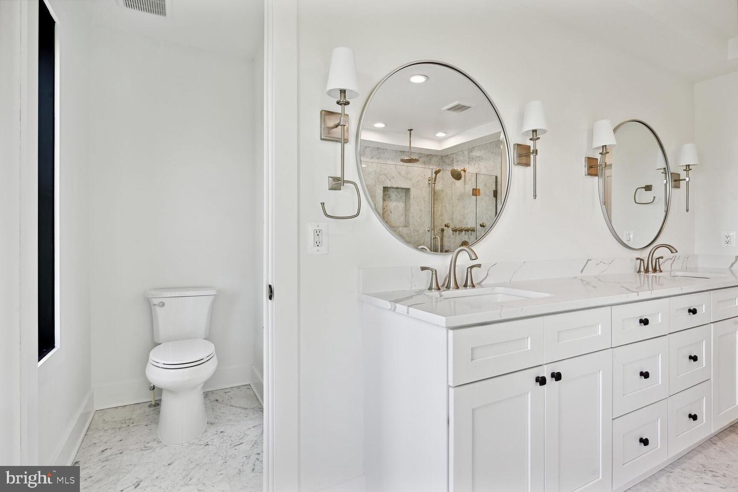 6305 N 36TH ST, ARLINGTON, Virginia 22213, 5 Bedrooms Bedrooms, 5 Rooms Rooms,5 BathroomsBathrooms,Residential,For sale,6305 N 36TH ST,VAAR2053086 MLS # VAAR2053086