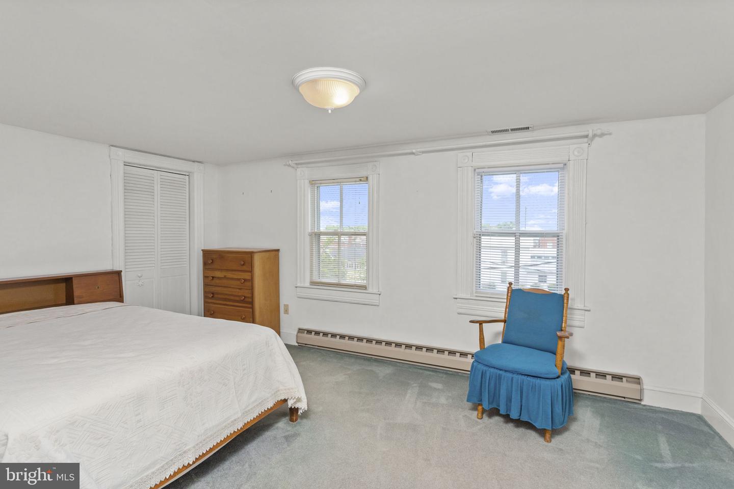 121 S CENTRAL ST, BROADWAY, Virginia 22815, 4 Bedrooms Bedrooms, ,2 BathroomsBathrooms,Residential,For sale,121 S CENTRAL ST,VARO2002304 MLS # VARO2002304