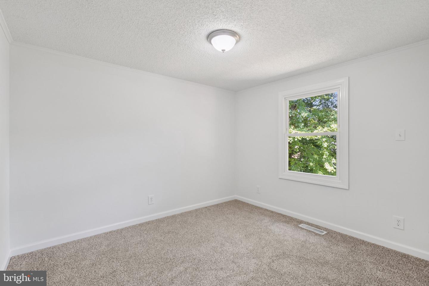 6035 LORIELLA PARK DR, FREDERICKSBURG, Virginia 22407, 4 Bedrooms Bedrooms, ,2 BathroomsBathrooms,Residential,For sale,6035 LORIELLA PARK DR,VASP2034094 MLS # VASP2034094